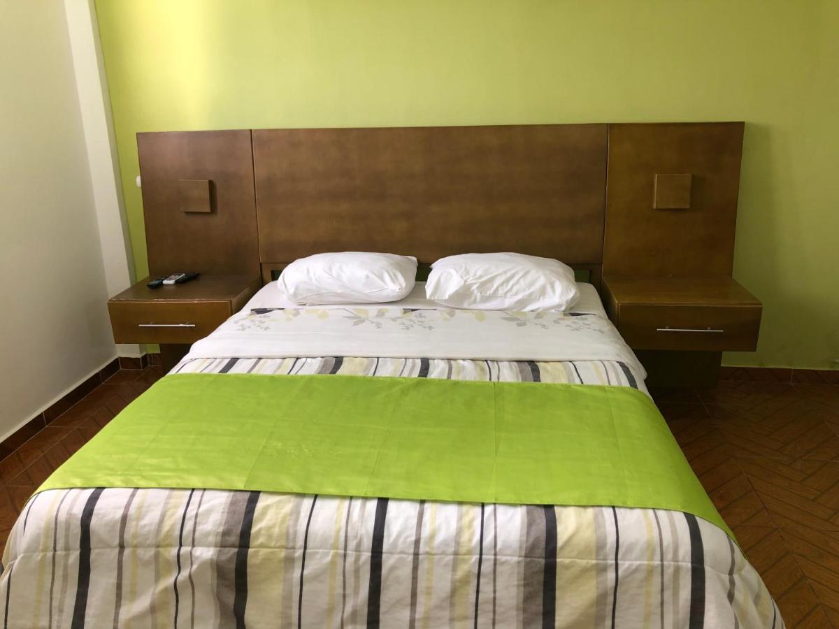 Figaro Hotel Samana Экстерьер фото
