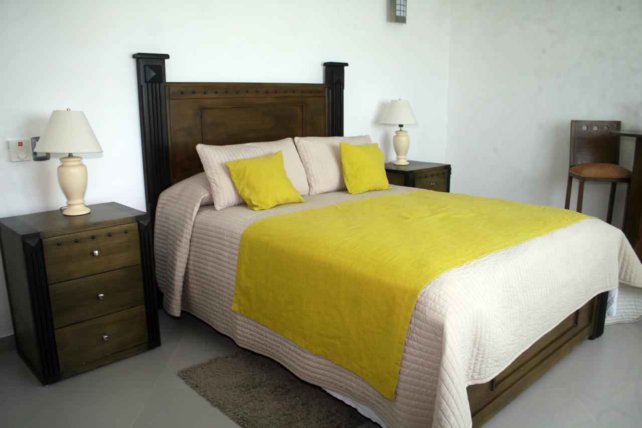 Figaro Hotel Samana Экстерьер фото